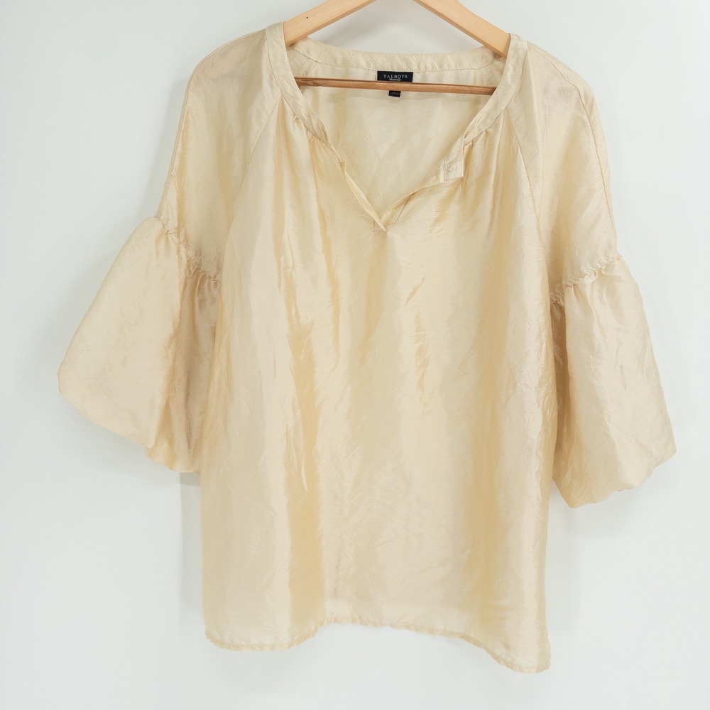 Talbots Blouse Women M Cream Silk  Bell Sleeve Romantic Lagenlook Luxury